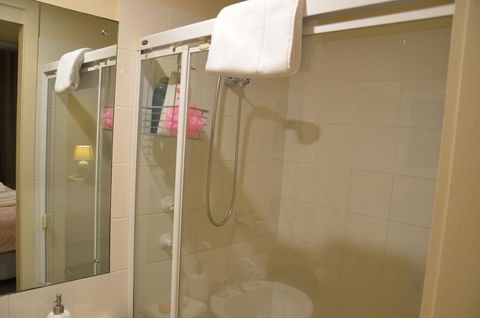 ADELAIDE CENTRAL APARTMENT - 3BR, 2BATH & CARPARK - Accommodation Yamba 18