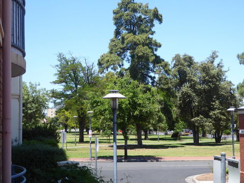 ADELAIDE CENTRAL APARTMENT - 3BR, 2BATH & CARPARK - Accommodation Yamba 26
