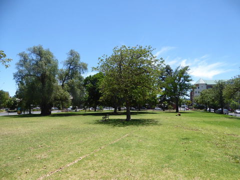 ADELAIDE CENTRAL APARTMENT - 3BR, 2BATH & CARPARK - Accommodation Yamba 31