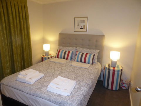 ADELAIDE CENTRAL APARTMENT - 3BR, 2BATH & CARPARK - Accommodation Yamba 15