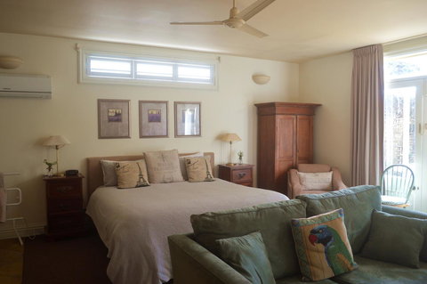 Athelney Cottage Bed And Breakfast - Accommodation Yamba 17
