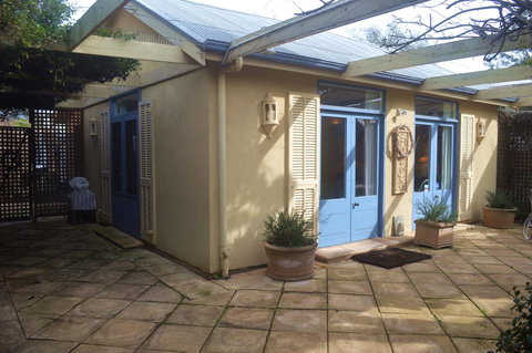 Athelney Cottage Bed And Breakfast - Accommodation Yamba 1