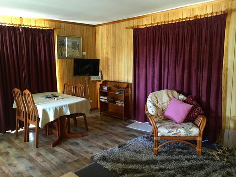 Clare Valley Cabins - Accommodation Yamba 3