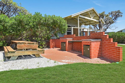 Casa Capri - Aldinga Beach - C21 SouthCoast Holidays - Accommodation Yamba 13