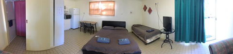 A1Cabins - Accommodation Yamba 0