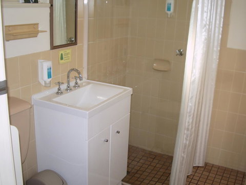 Aviators Lodge - Accommodation Yamba 14