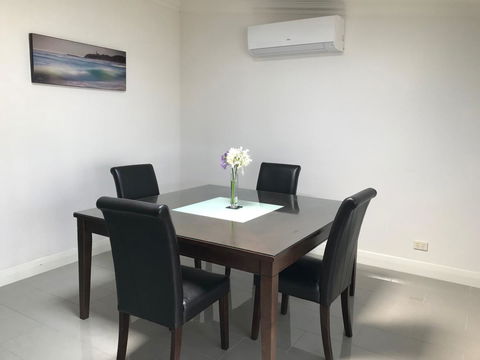 Armadale House - Kingscote - Accommodation Yamba 1