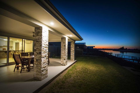Brock's Base - Accommodation Yamba 0