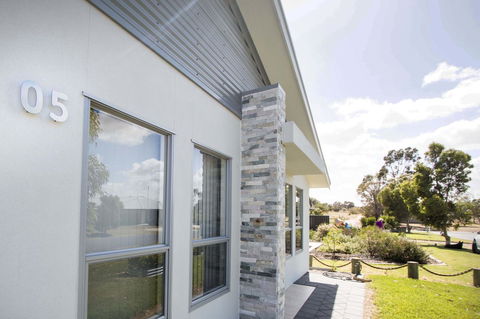 Brock's Base - Accommodation Yamba 6