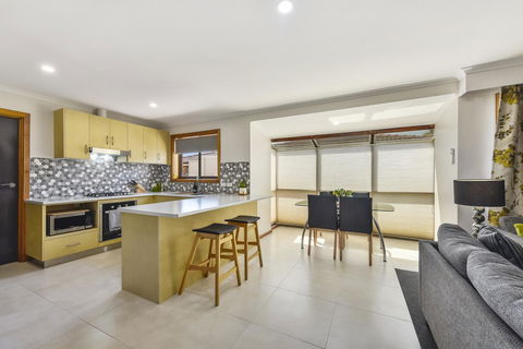 City Four Apartment - Accommodation Yamba 0