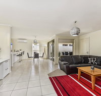 City Fringe Apartment - Accommodation Yamba