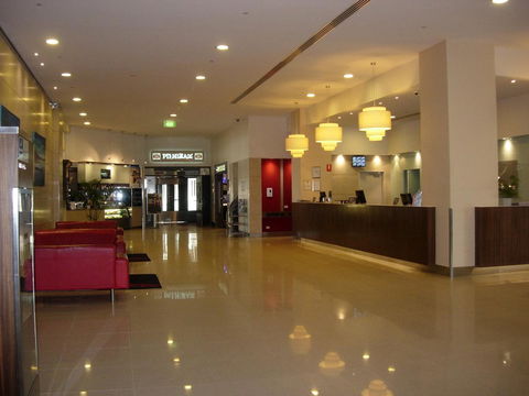 Pier 216 - Accommodation Yamba 17