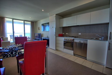 Pier 216 - Accommodation Yamba 6