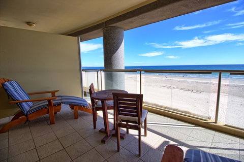 Pier 216 - Accommodation Yamba 11