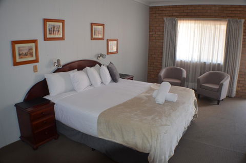Deer Park Motor Inn Armidale - Accommodation Yamba 5