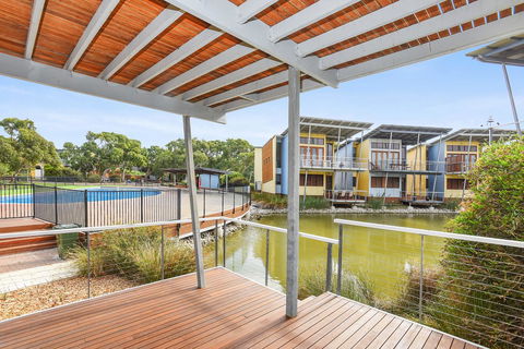 Villa 53 South Shores - Normanville S14 - Accommodation Yamba 0