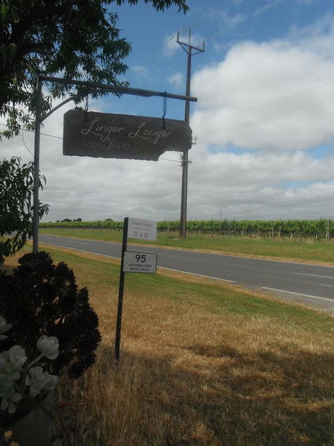 Linger Longer Vineyard - Accommodation Yamba 19