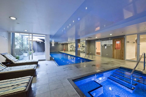Luxury City Apt With Pool, Gym, Spa, Netflix - Accommodation Yamba 22