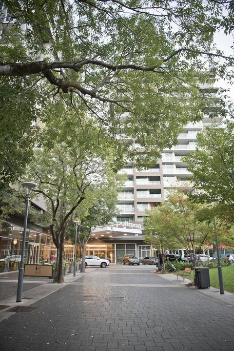 Luxury City Apt With Pool, Gym, Spa, Netflix - Accommodation Yamba 26