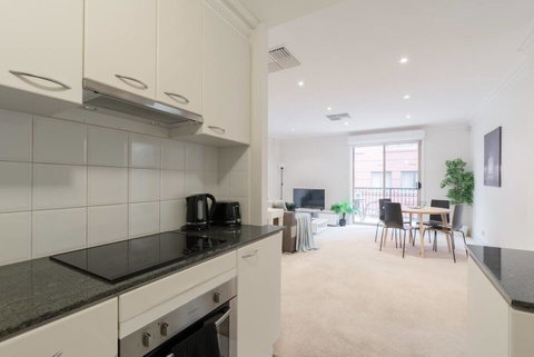 One Bedroom In Adelaideâ€™s East End FREE WIFI*Netflix*Parking - Accommodation Yamba 17