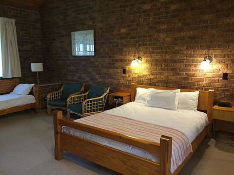 Coonawarra Place Motor Inn - Accommodation Yamba 8