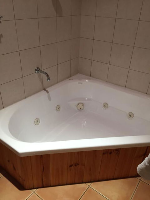 Coonawarra Place Motor Inn - Accommodation Yamba 15