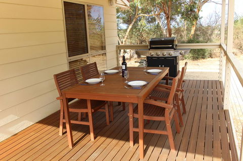 Shiraz Cottage - Accommodation Yamba 1