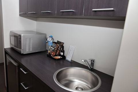 Mawson Lakes Hotel - Accommodation Yamba 32