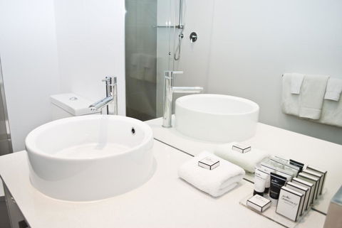 Mawson Lakes Hotel - Accommodation Yamba 4