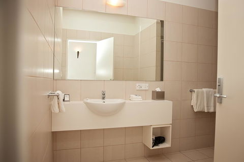 Mawson Lakes Hotel - Accommodation Yamba 36