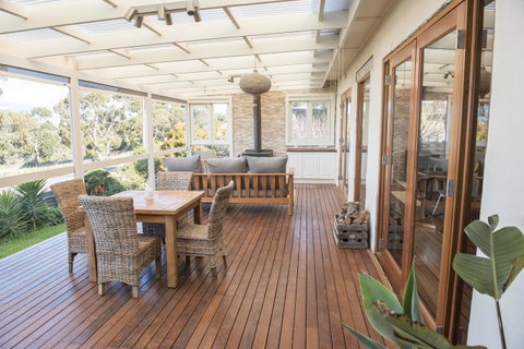 Port Lincoln Seaside Home - Accommodation Yamba 9