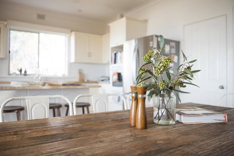 Port Lincoln Seaside Home - Accommodation Yamba 3