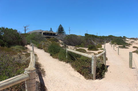The Lighthouse - Beachfront Accommodation - Accommodation Yamba 11