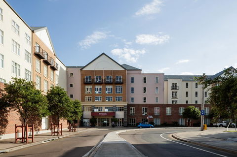 Rydges Newcastle - Accommodation Yamba 2