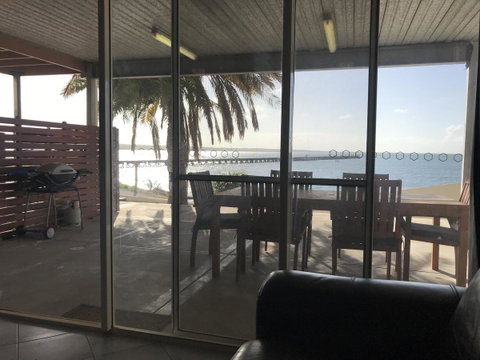 Beachside & Jetty View Apartment 6 - Captain\'s Apt - Accommodation Yamba 36