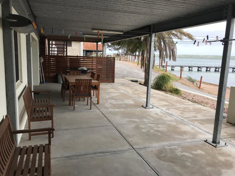 Beachside & Jetty View Apartment 6 - Captain\'s Apt - Accommodation Yamba 37