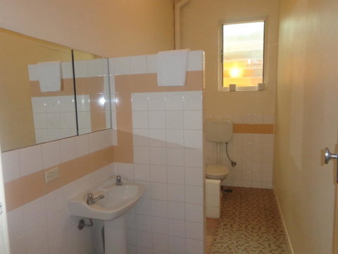 Adelaide Backpackers And Travellers Inn - Accommodation Yamba 7