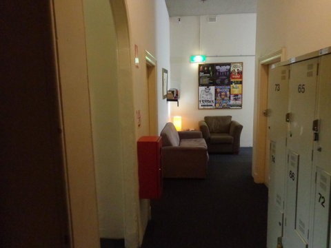 Adelaide Backpackers And Travellers Inn - Accommodation Yamba 12