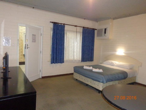 Adelaide Backpackers And Travellers Inn - Accommodation Yamba 0