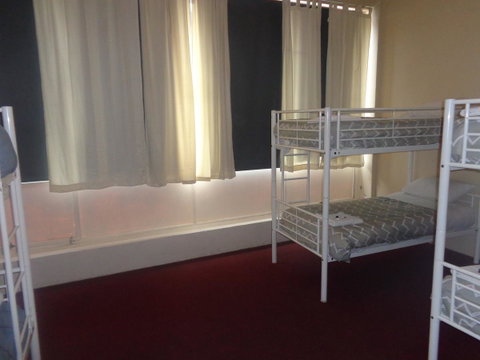 Adelaide Backpackers And Travellers Inn - Accommodation Yamba 3