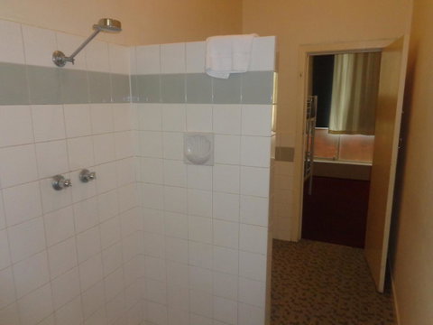 Adelaide Backpackers And Travellers Inn - Accommodation Yamba 5