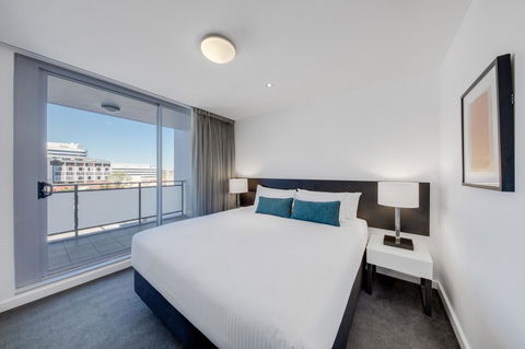 Adina Apartment Hotel Wollongong - Accommodation Yamba 20