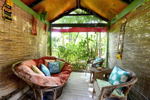 The Lotus Eater - Accommodation Yamba 11