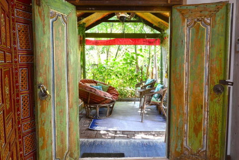 The Lotus Eater - Accommodation Yamba 8