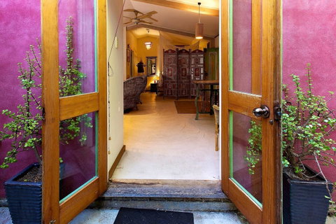 The Lotus Eater - Accommodation Yamba 23