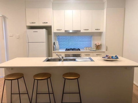 MODERN SPACIOUS 3 BR HOME - NEAR BEACH & AIRPORT - Accommodation Yamba 9