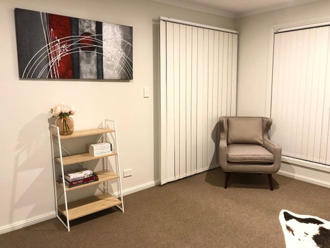 MODERN SPACIOUS 3 BR HOME - NEAR BEACH & AIRPORT - Accommodation Yamba 6