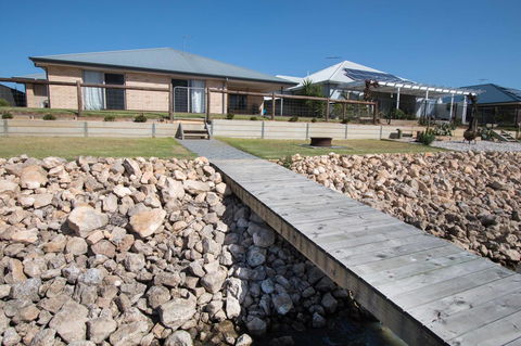 Waterfront On Jefferson, At Wellington Marina, SA - Accommodation Yamba 19