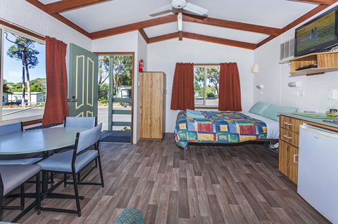 Echo Holiday Parks - Naracoorte - Accommodation Yamba 43