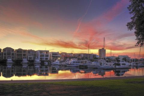 Haven Marina Motel - Accommodation Yamba 0